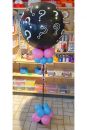 Explodierender Ballon mit Stativ zur Geschlechtsbekanntgabe Junge oder Mädchen luftgefüllt
